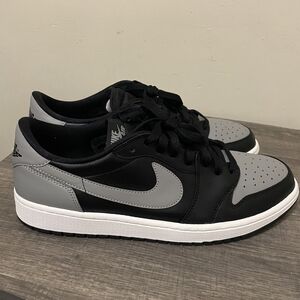 Nike Men's Black and Gray Low-Top Sneakers
